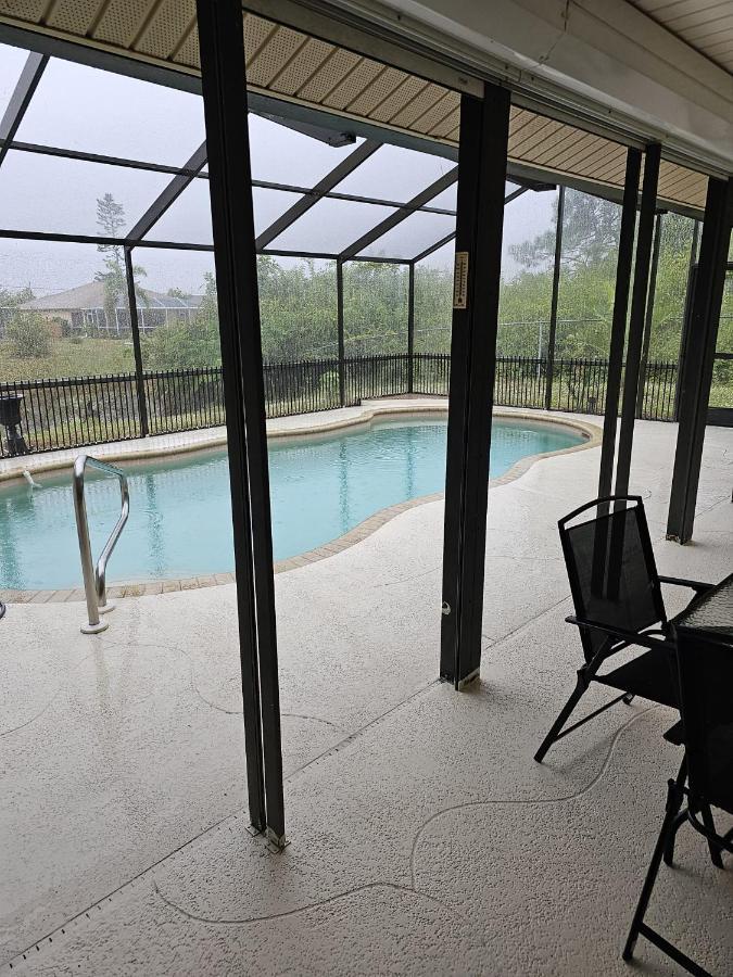 Seabreeze 3-Bedroom Pool Villa Close To The Beach!!! Port Charlotte Eksteriør billede